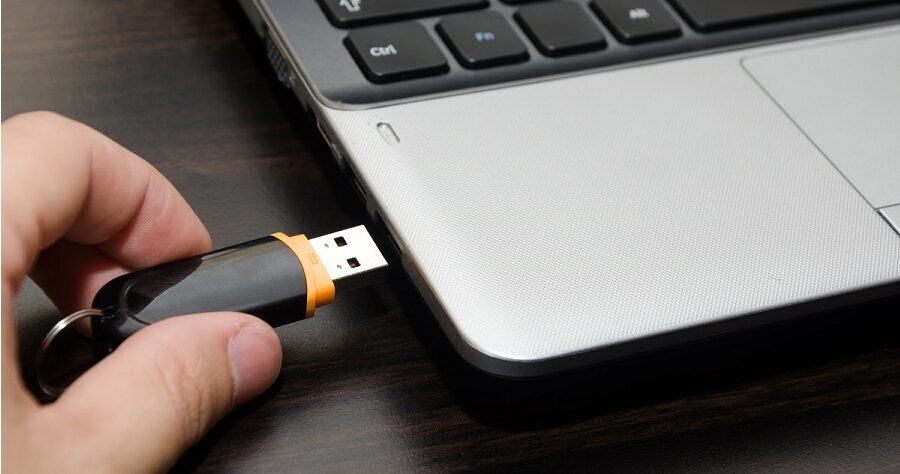  La clé USB : accessoire courant ou menace cachée ?